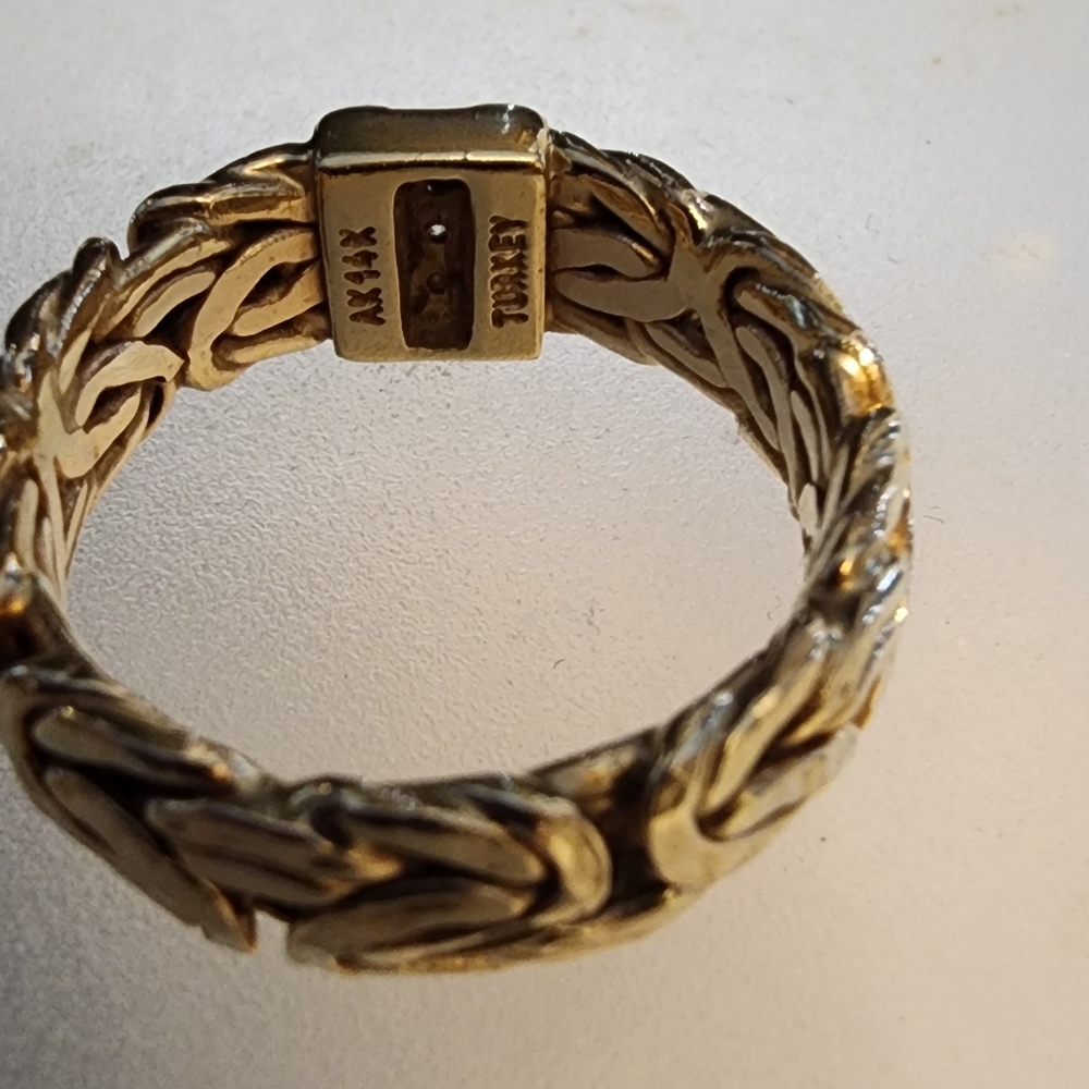 14k gold and Dimond ring